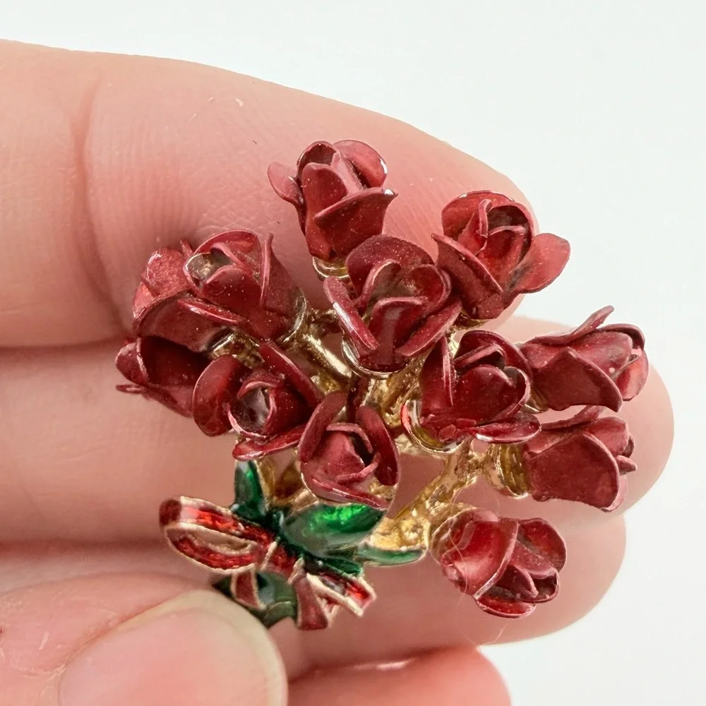 Rose Bouquet Brooch‎ Red Good Enamel Floral Gold Tone Pin